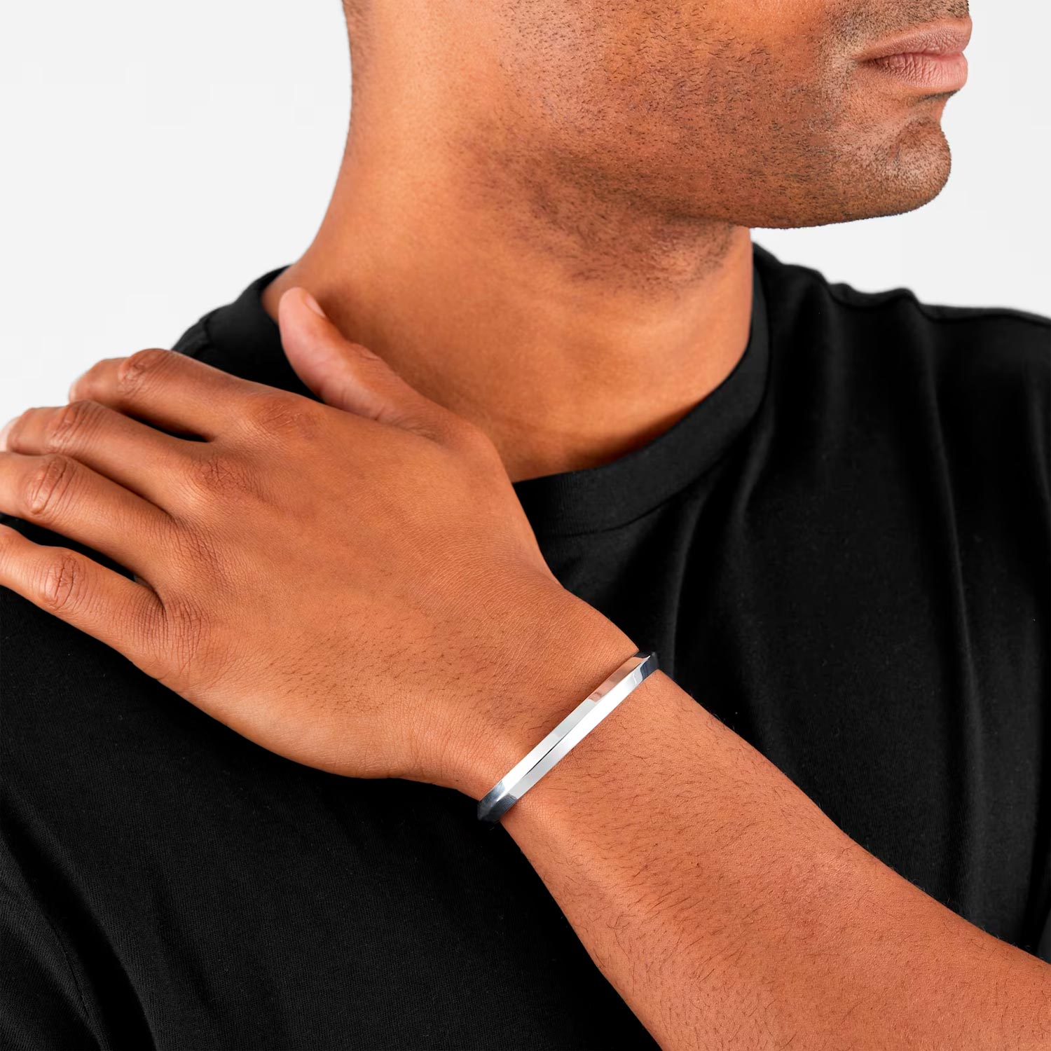 Silver Mens Open Cuff Bangle Goldsmiths - Imagen 2